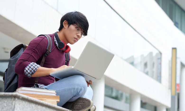 Bagaimana Mahasiswa dapat Menggunakan Media Sosial secara Positif dan Bertanggung Jawab